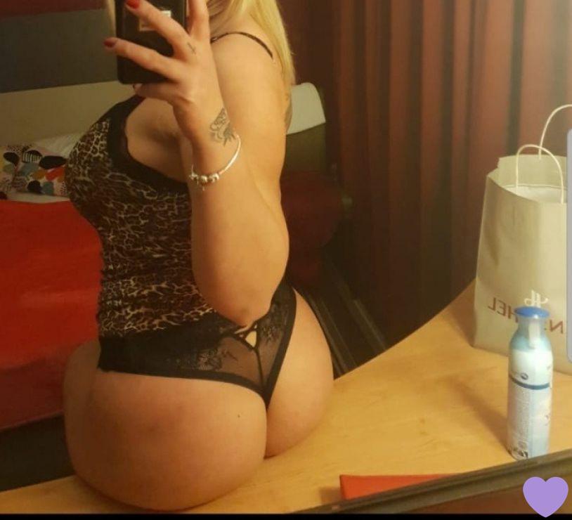 Jasmine Mon bonbon 27 de Montpellier